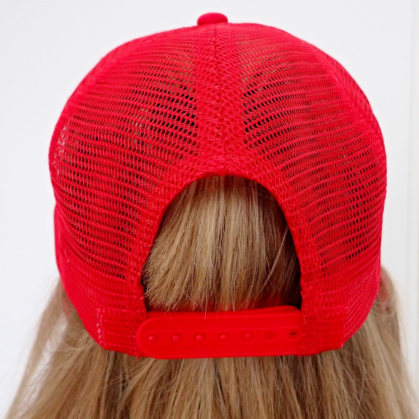 TRUCKER CAP RED